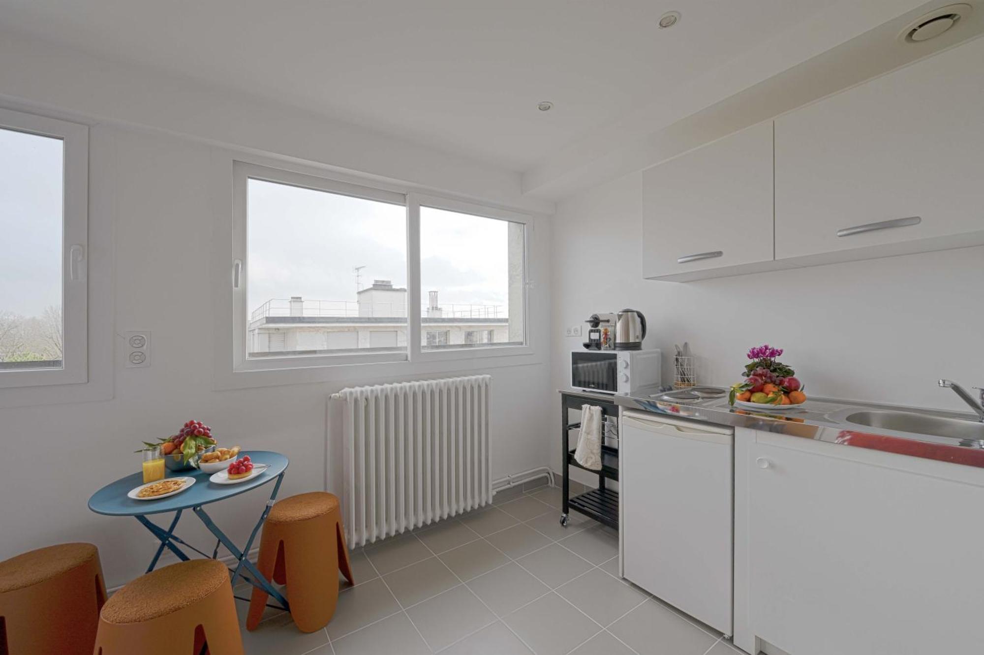 Modern Bright Apartment In Appart'Hotel Saint-Maur-des-Fossés Buitenkant foto